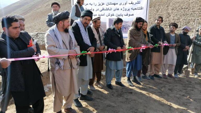 کار دو پروژۀ زیربنایی در سمنگان آغاز شد