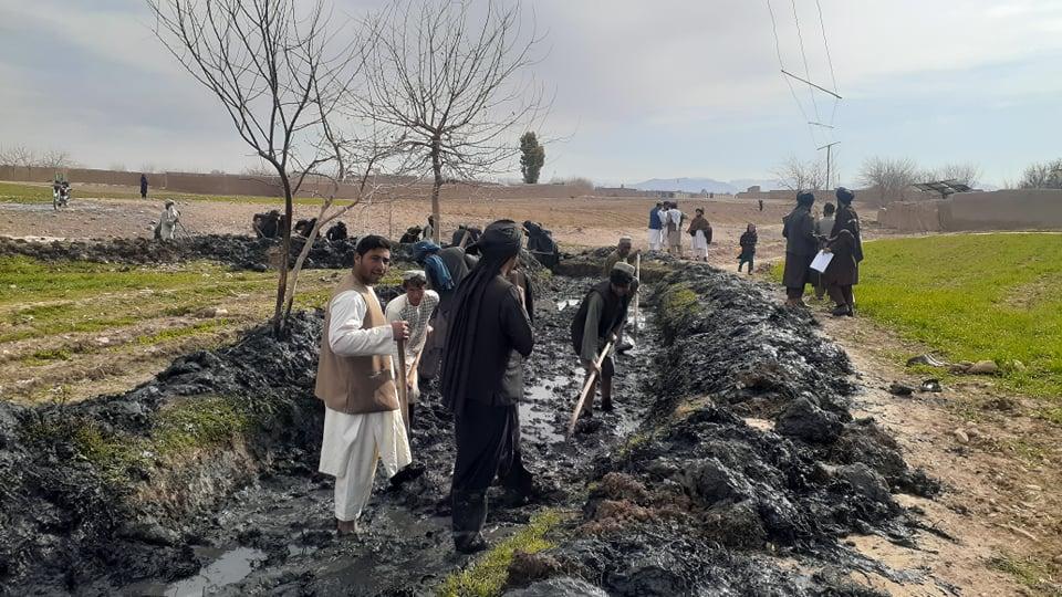 Food for work: Canals’ cleansing begins in Uruzgan