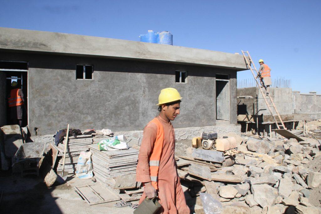 UNHCR to construct buildings for 5 Kandahar schools