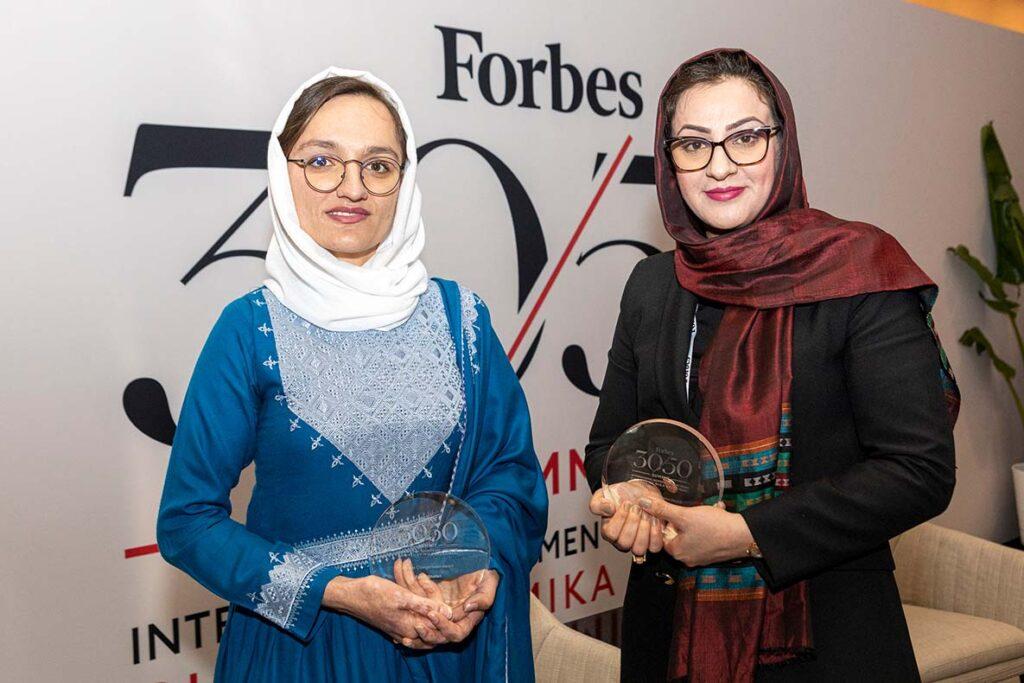 مجلۀ فوربس جایزۀ تغییرآفرینان را امسال به دو زن افغان اهدا کرد