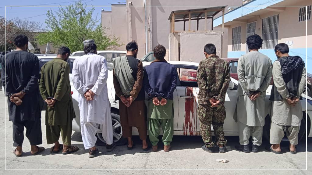 پولیس: کابل کې یو غل ووژل شو او اته نور یې ونیول شول