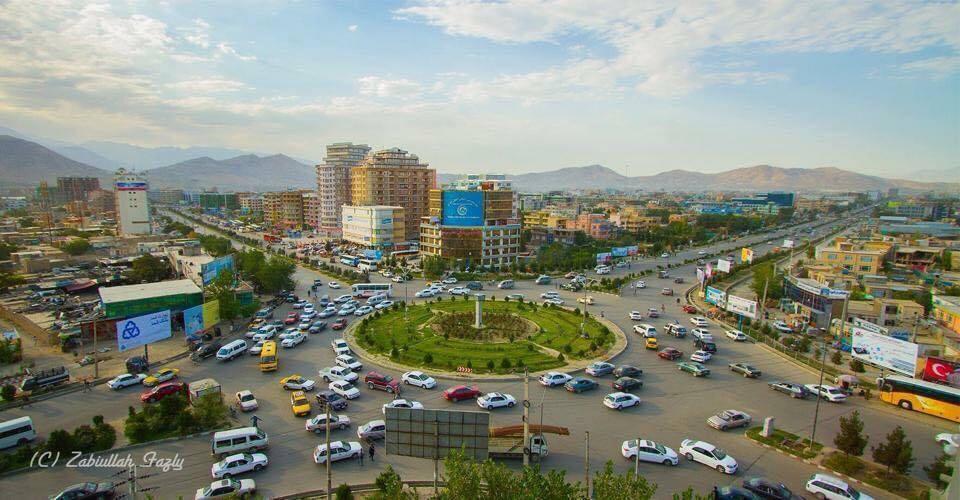 در نتیجۀ تیراندازی یک فرد امنیتی در شهر کابل دست کم دو نفر کشته شد‌ند
