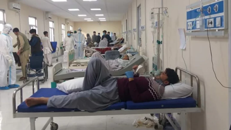 په تېرو ۲۴ ساعتونو کې ۵۴ کسان پر کرونا اخته شوي