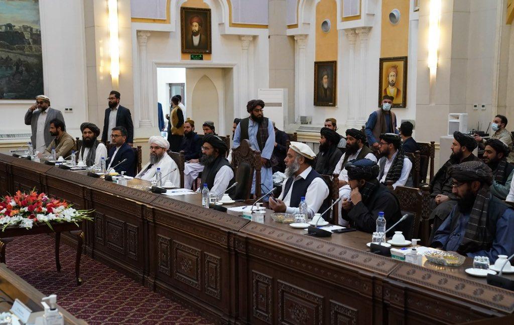 وانگ یی: نشست وزرای خارجهٔ کشورهای همسایهٔ افغانستان هفتهٔ جاری در پیکنگ برگزار می‌شود