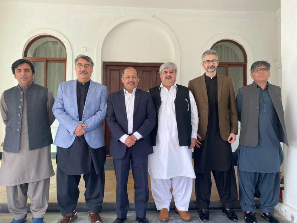 Pakistani medical experts visit 3 Afghan hospitals