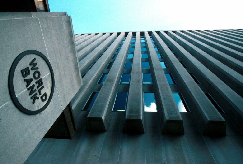 بانک جهانی کار روی سه پروژه از جمله چهار پروژه متوقف‌شده را از سر می‌گیرد