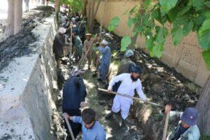 Work for food: Hundreds of Takhar people given jobs