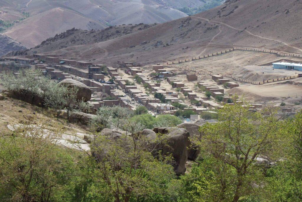 رعد و برق، جان یک تن را در دایکندی گرفت