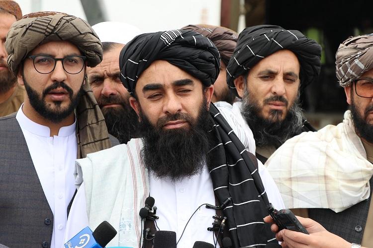 مجاهد: د کابل ښار ۱۷مې حوزې مربوطاتو کې دوه داعشیان ووژل شول