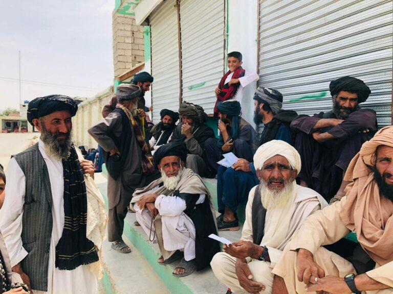زابل ته له پاکستان او ایران څخه ۲۰۰ کډوالې کورنۍ بیرته راستنې شوې دي