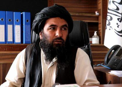 Half of Daikundi schools without buildings