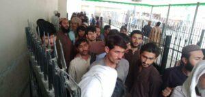 First group of Afghans stranded in Pakistan returns home