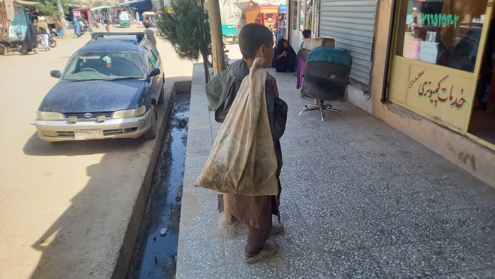 Hundreds of child laborers imparted education in Khost