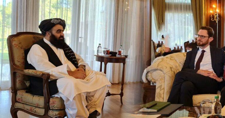 Afghan, US teams discuss unlocking of foreign reserves