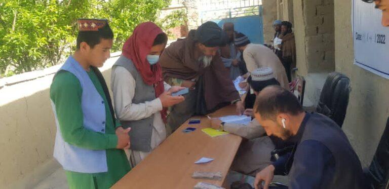 برای بیش از یک هزار دهقان در غور کمک‌های نقدی توزیع شد