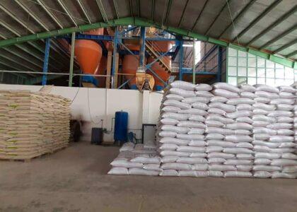 Kandahar poultry feed factory active despite electricity shortage