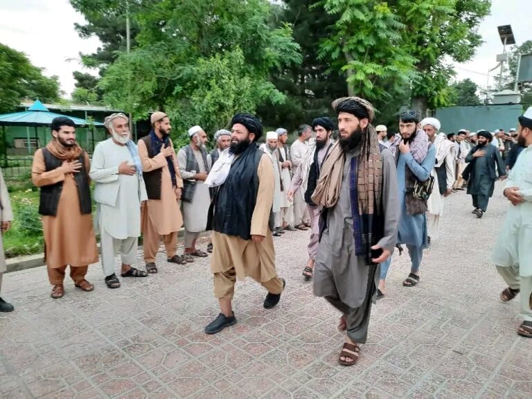 د مالیې سرپرست وزیر: جوزجان کې د سوداګرۍ او پانګونې ښه زمینه برابره ده