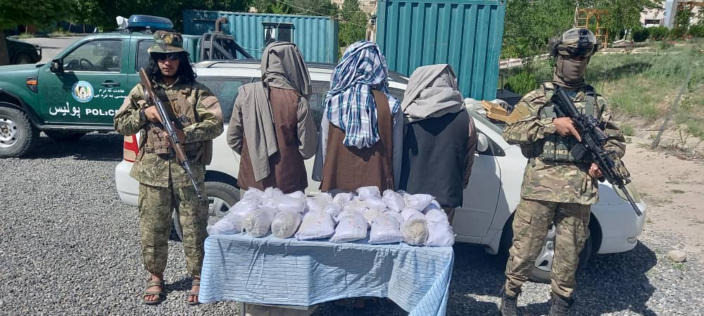 3 smugglers detained with 21kg of morphine