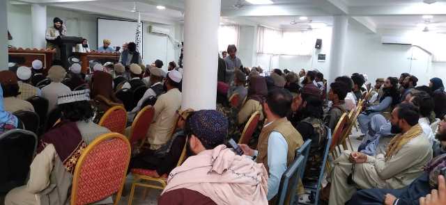 ننګرهار کې ۶۳ داعش وسله وال له حکومت سره يوځاى شول