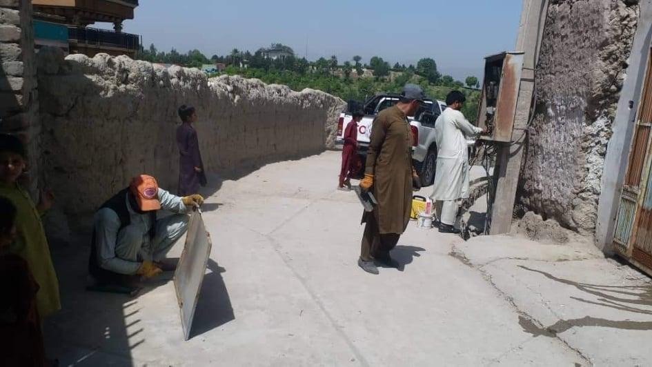 شهریان جلال‌آباد: حکومت باید مشکل پرچاوی برق را حل کند