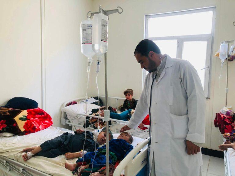 از میان ۱۰۱۷ کودک مبتلا به سرخکان در زابل، ۱۳ تن آن‌ها جان باخته‌اند