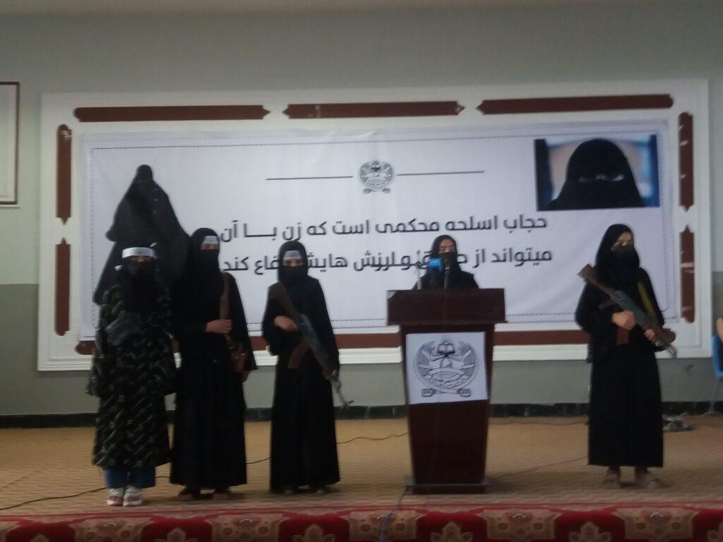 ده‌ها زن در بدخشان، حمایت شان از طرح حجاب اعلان کردند