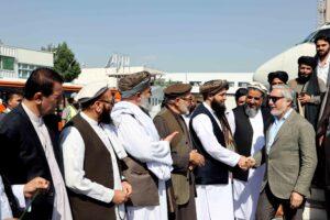 Dr Abdullah returns to Kabul from India