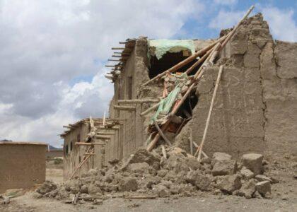 وزارت صحت عامه: از اثر زلزلۀ شب گذشته  ۴ تن جان باخته و ۷۰ تن دیگر زخمی شده‌اند