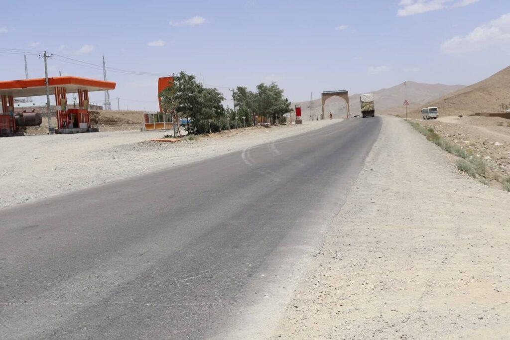 2 people killed, 4 injured in Ghazni traffic accident