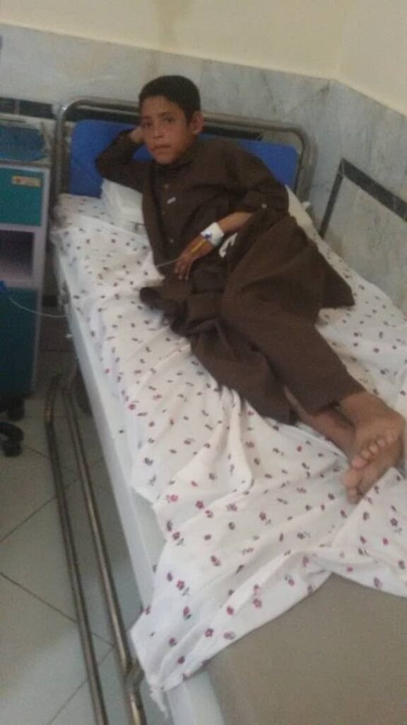مرزبانان ایرانی یک طفل ۱۲ ساله را در مرز ابریشم نیمروز توسط گلوله زخمی کردند