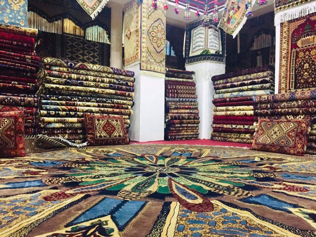 Balkh carpet weavers fear industry may collapse due to lack of buyers
