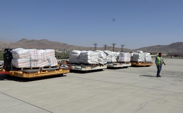 Russia delivers 23 tonnes of humanitarian aid to Afghanistan