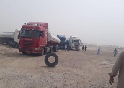 Abresham crossing reopened for a day only