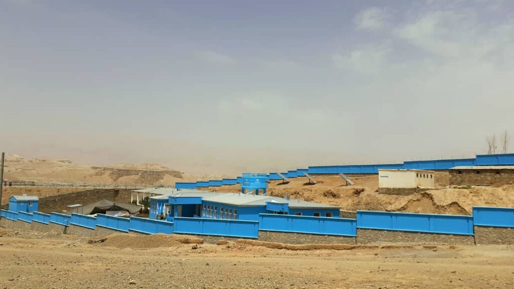 ساختمان یک مکتب متوسطه در بامیان به هزینۀ ۳۵۴ هزار دالر به بهره‌برداری سپرده شد