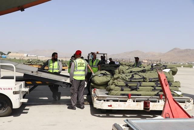 Russian aid for quake victims arrives in Kabul