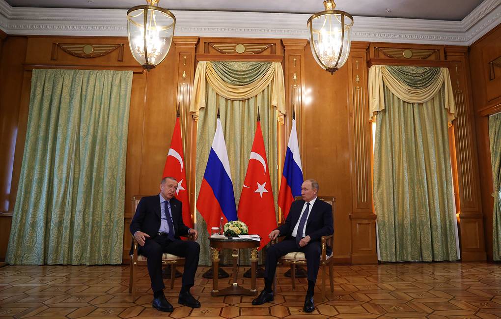 پوتین و اردوغان در مورد همکاری‌های دوجانبه و مسایل بین‌المللی گفت‌وگو کردند