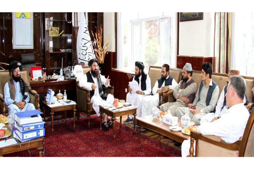 کمیسیون رسیده‌گی به تخطی‌ها و شکایات رسانه‌یی امروز کار خود را آغاز کرد