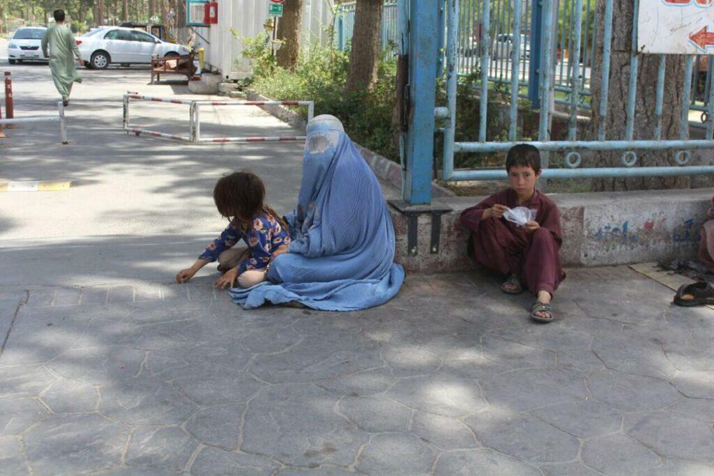In Herat, population of beggars surges by 30pc