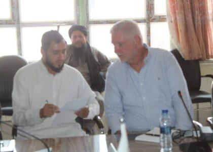 “برای فراهم نمودن امکانات آموزشی کودکان افغان وعده سپرده شد”
