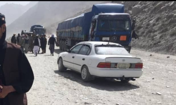 بغلان کې د موټر چپه کېدو له امله څلورو کسانو ته مرګ‌ژوبله اوښتې