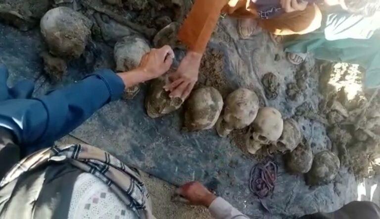د کندهار خلک: سپین بولدک کې د موندل شوي ډله‌ییز قبر په اړه دې څېړنې وشي