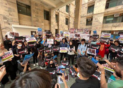 Scores of Afghan protesters detained by Delhi police