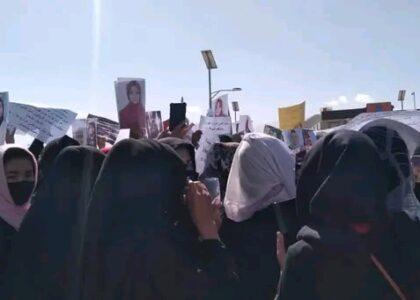 Girl students rally in Herat against Kabul bombing