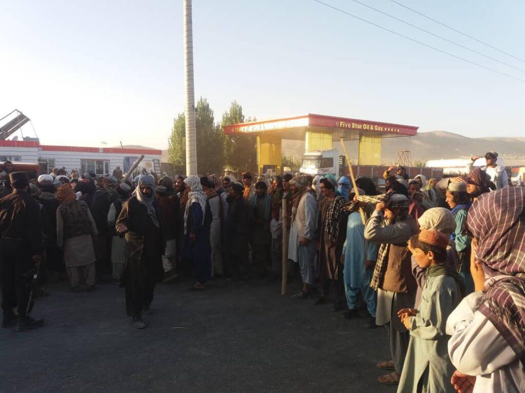 8 nomads injured in clash with security personnel in Ghazni