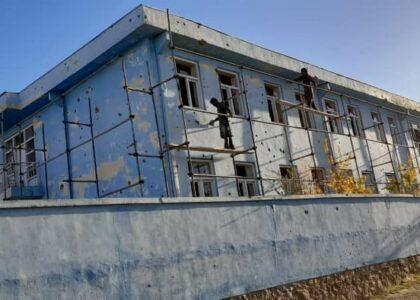 کار بازسازی ۹ مکتب در لوگر به هزینۀ ۱۰۰ هزار دالر امریکایی آغاز شد