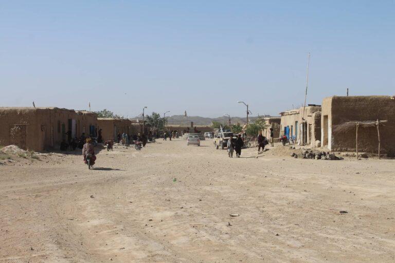 باشنده‌گان مناطق دورافتادۀ پکتیکا خواستار استخدام معلمین در مکاتب شان شدند