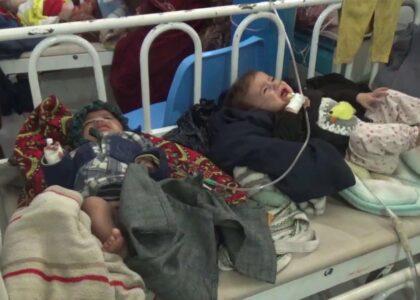 Pneumonia: Doctors advise people to stay warm, wear mask