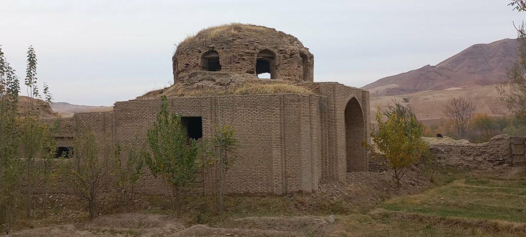 ‘Takhar’s Shah Waqif’s historic sit near eradication’
