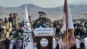 “در حال حاضر هيچ کشوری در امور داخلی افغانستان مداخله ندارد، اما دشمن در حال توطیه است”