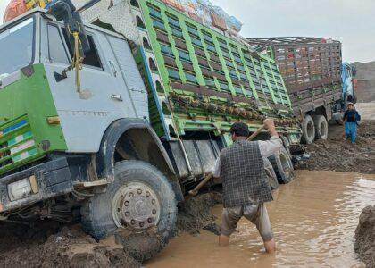 Chah Ab residents want district road constructed